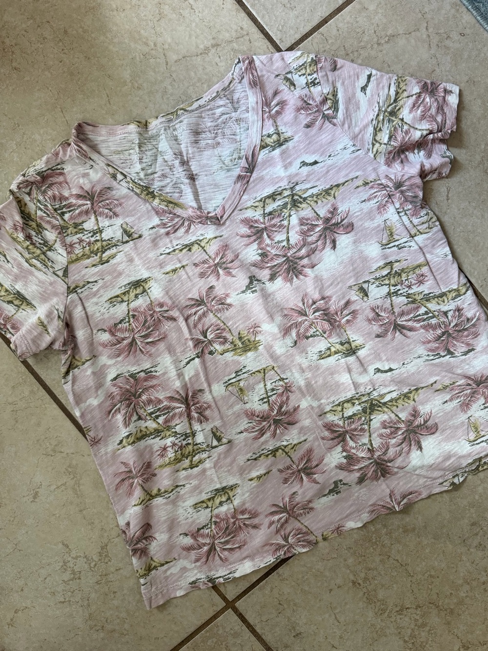 Old Navy Pink Palm-Print V-Neck Tee with Sage Accents